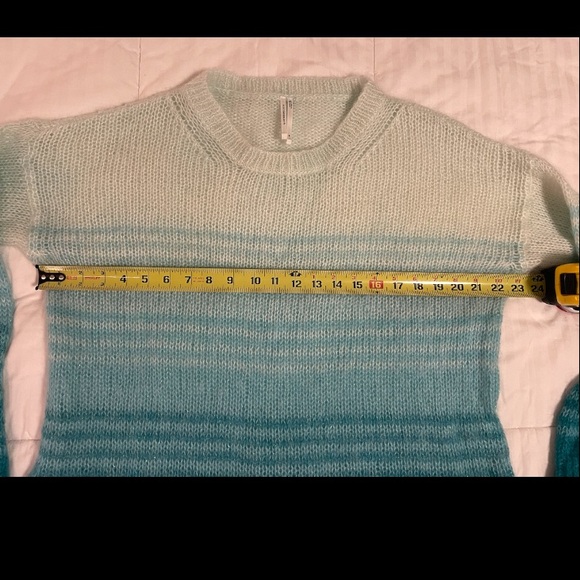By Anthropologie Blue Ombre Tunic Wool Blend Sweater Size Medium Loose Knit EUC - Picture 3 of 7